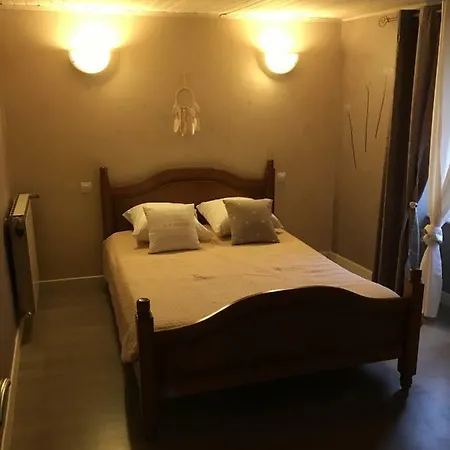 Au Relais De La Fontaine Alojamento de Acomodação e Pequeno-almoço *